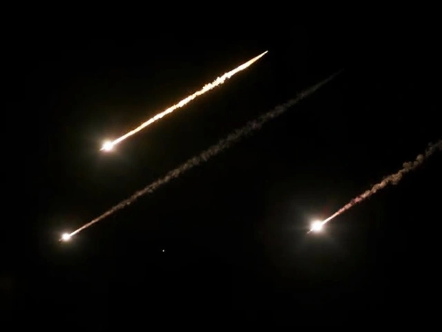 Israel ataca instalações nucleares do Irã e provoca retaliação com mísseis contra Jerusalém e Tel Aviv